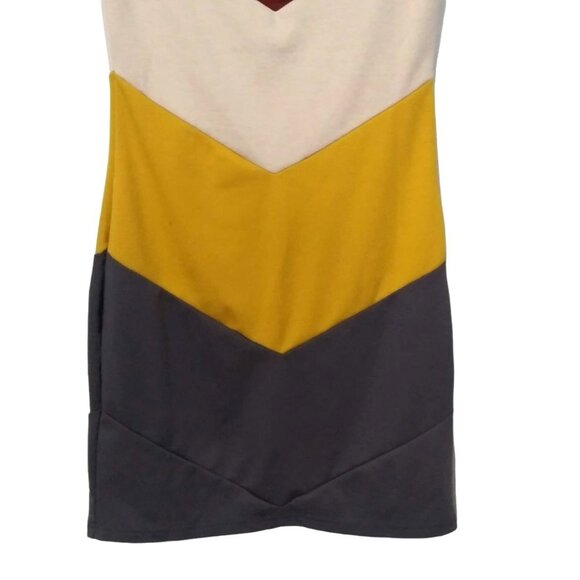 Shes Cool Chevron Colorblock V-Neck Short Sleeve Dress Size Medium - Picture 7 of 8
